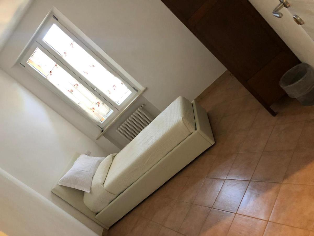 B&B Giulia Parma Exteriör bild